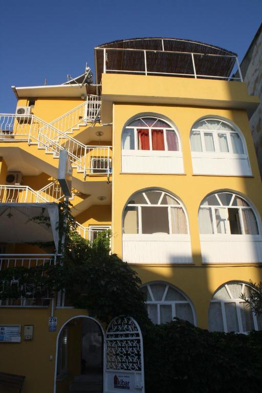 Kibar Apart Pansiyon Κουσάντασι Εξωτερικό φωτογραφία