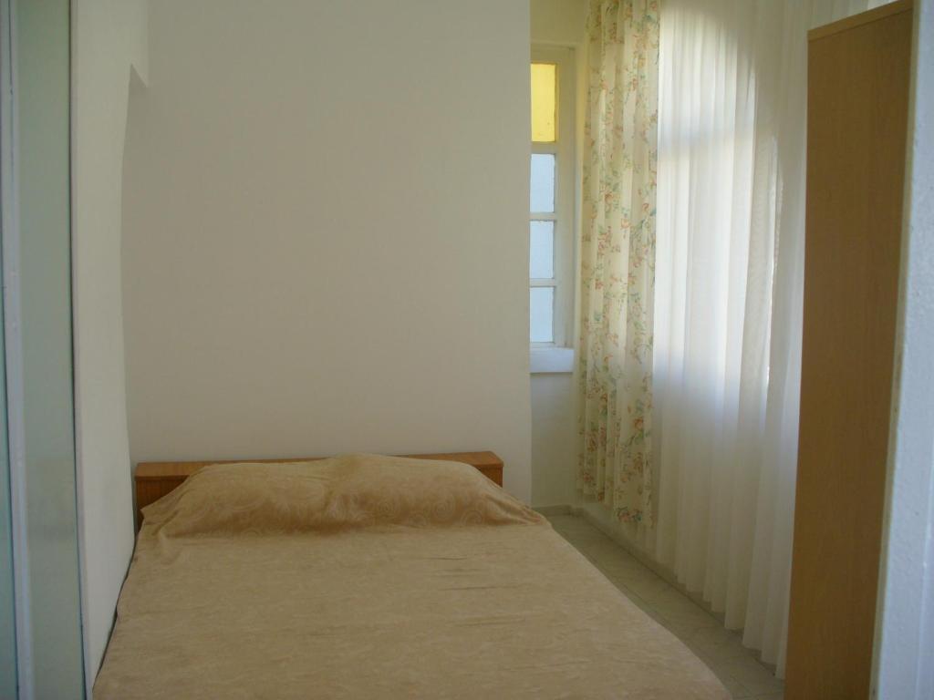 Kibar Apart Pansiyon Κουσάντασι Δωμάτιο φωτογραφία